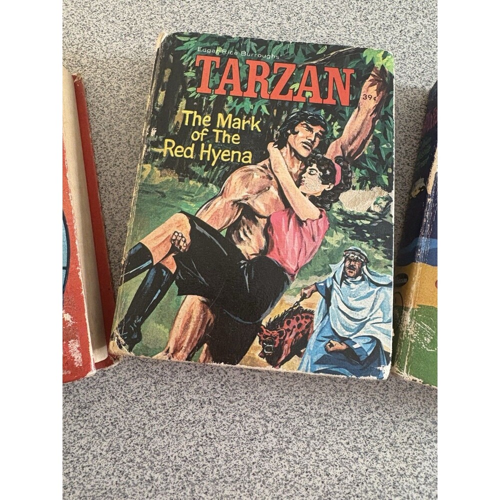 Little Big Books Vintage 1967 Set Of 3 Tarzan , The Invaders, Calcutta Affair - Picture 5 of 10